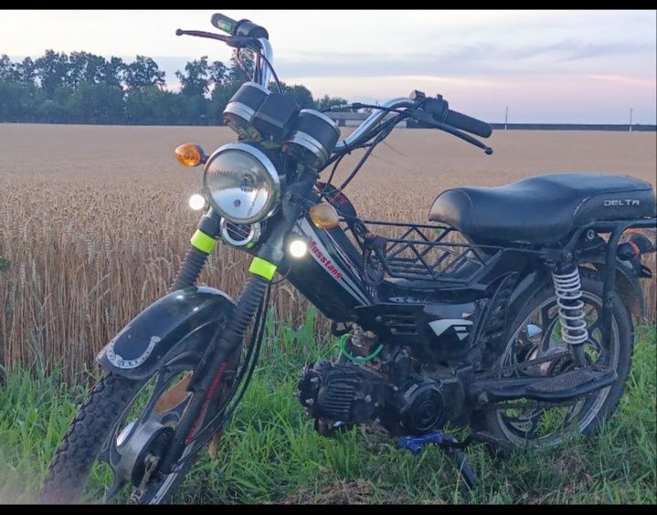 Продам мопед дельта