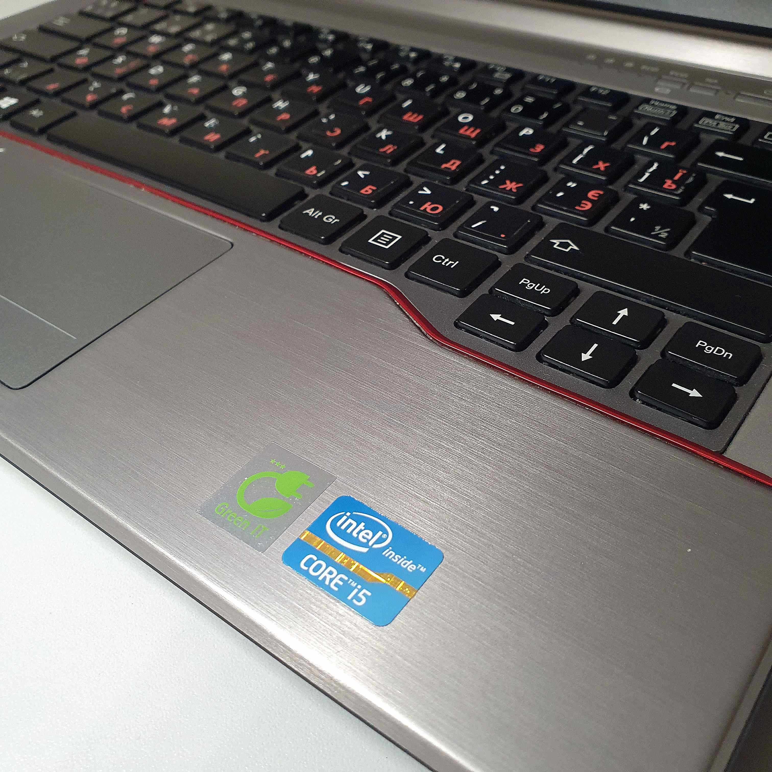 Повний комплект! Японський ноут Fujitsu (Фуджіцу). 100% Original