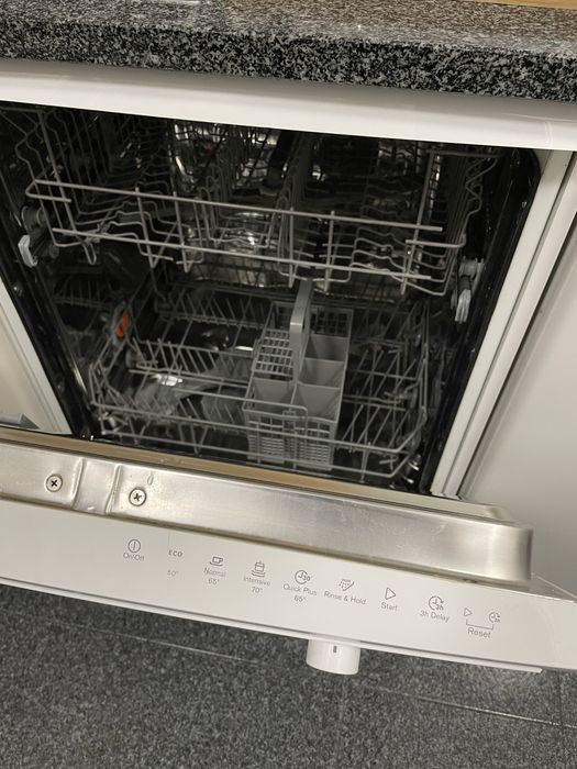 Maquina lavar louça Eletrolux ESF6200LOW