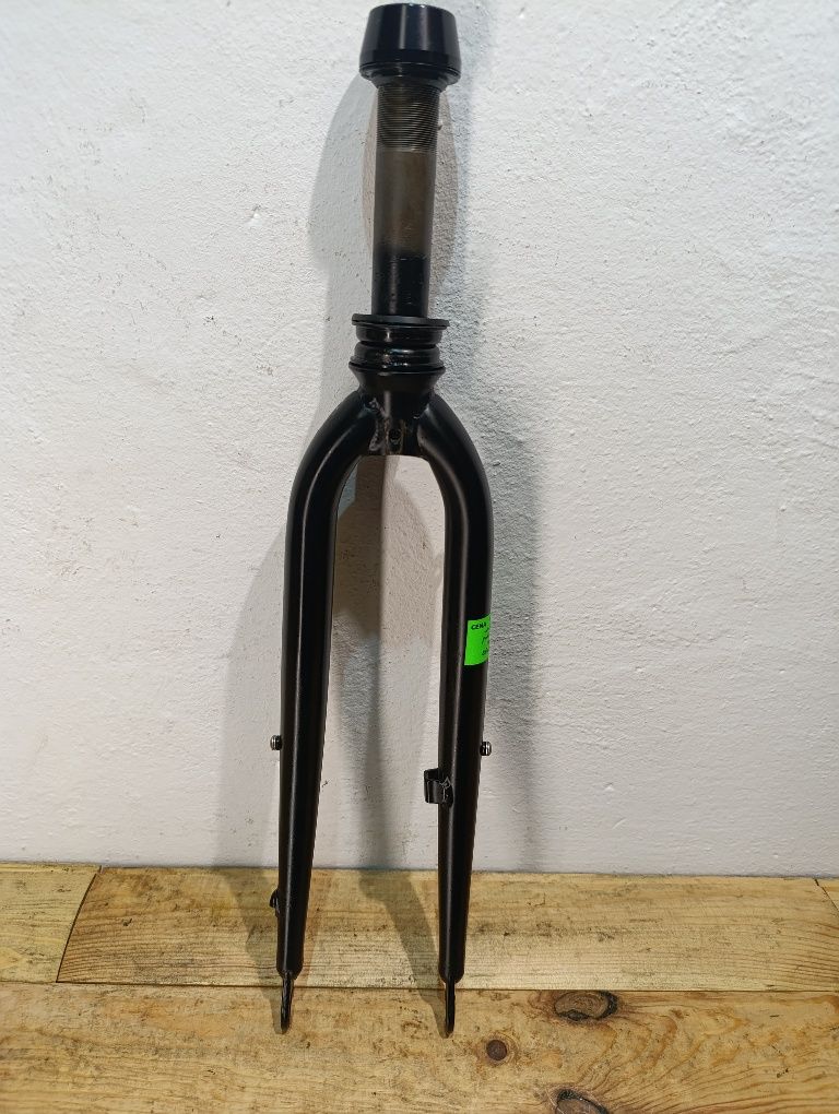 Przedni widelec  + stery 28 " pod hamulec rolkowy 1.1/8