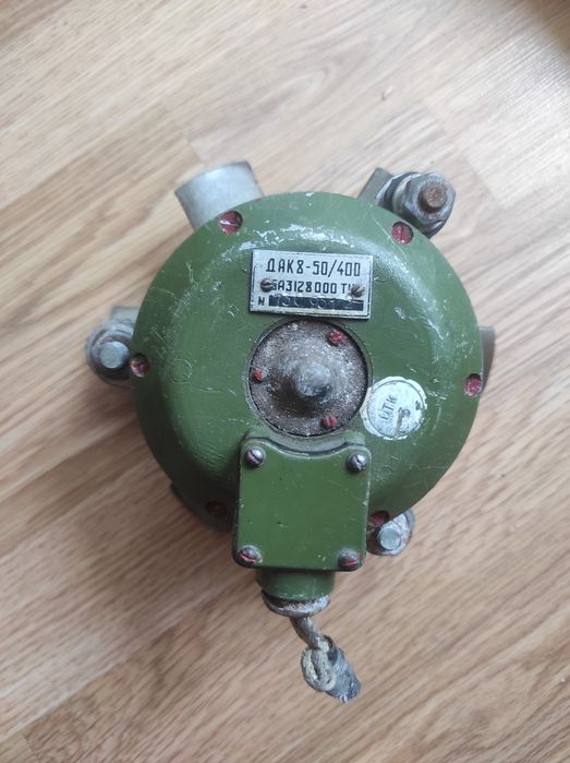 Электродвигатель ДАК8-50/400. Электромотор ссср