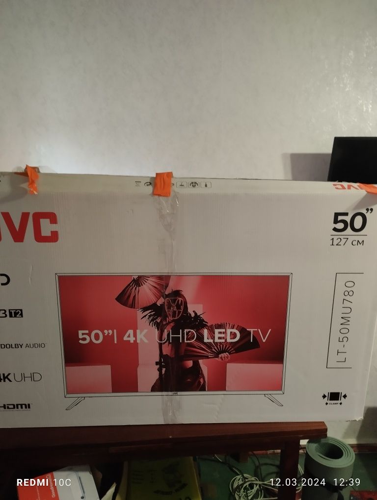 Продам телевизор JVC