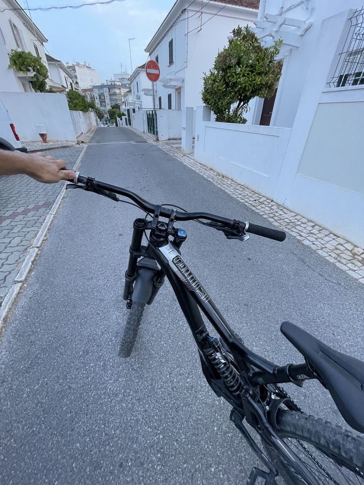 Commencal surpeme Dh v4.2