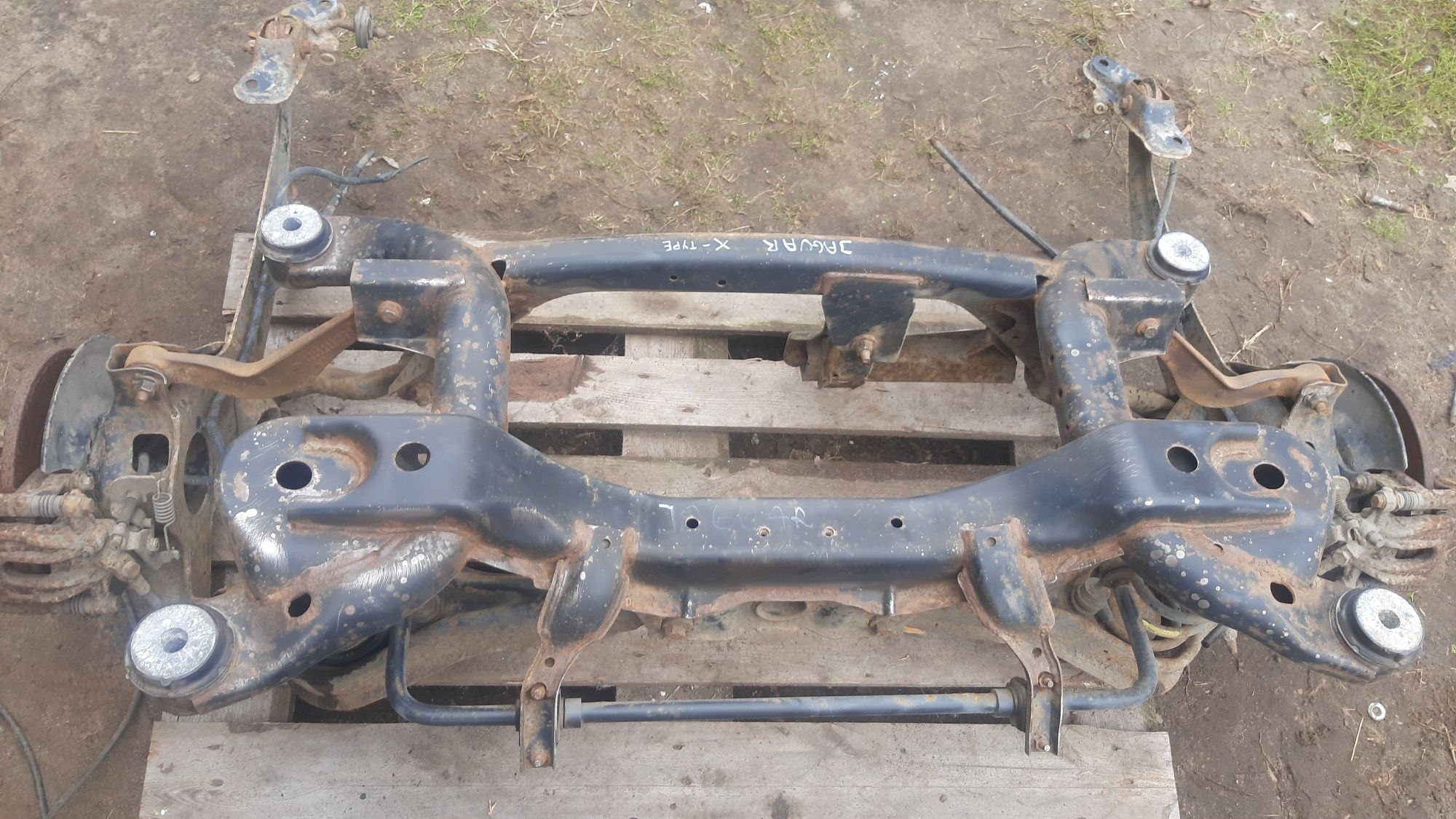 Wózek sanki oś tył jaguar x-type