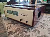 Hi end Accuphase p400 and c240,