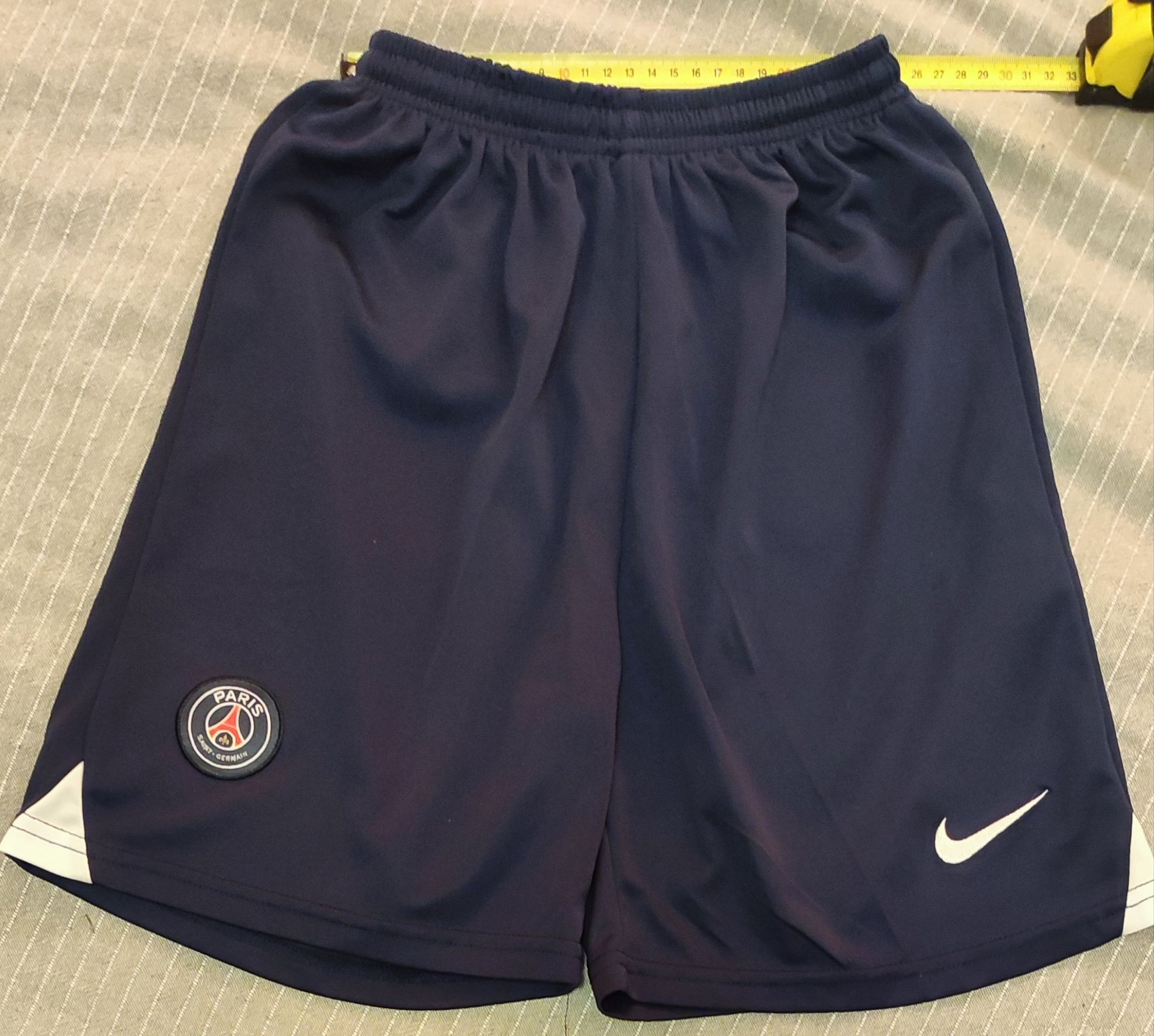 Шорти Nike на зріст 164 см