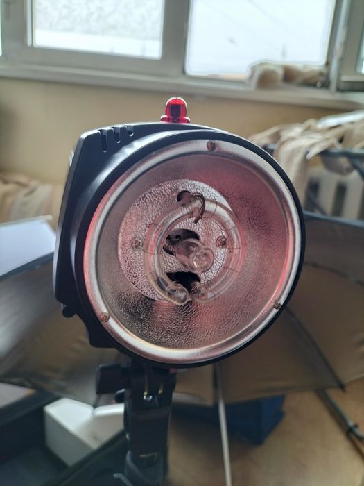 Осветительный набор для фотосессии Micropro VI-180 A