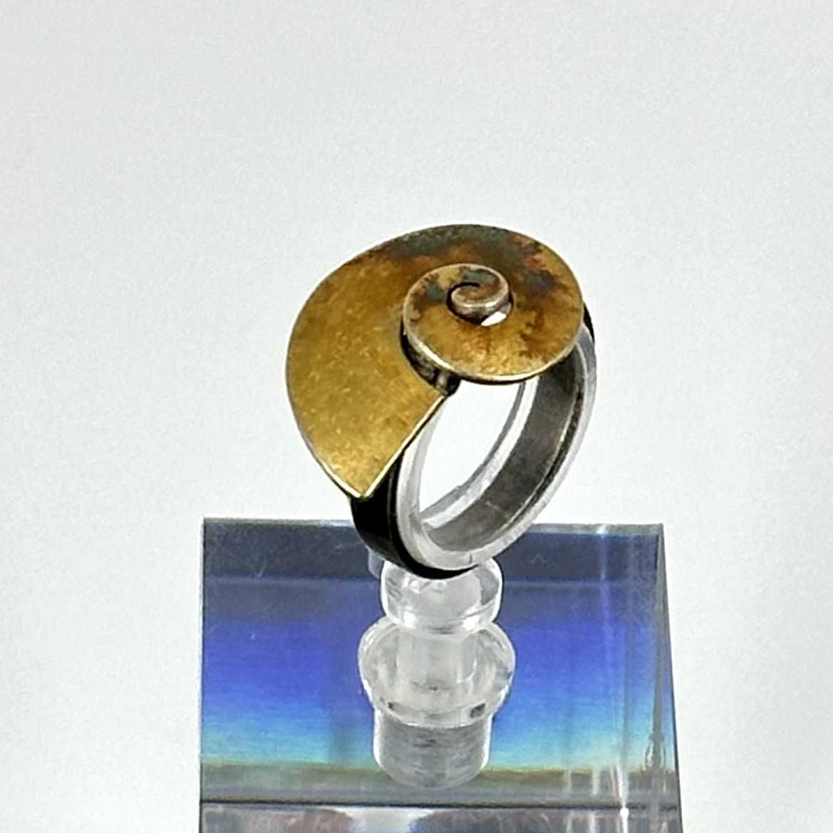 Srebro - Srebrny artystyczny pierścionek z oksydacją - próba 835