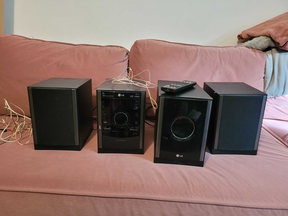 Wieża LG xd123 cd dvd mp3 usb