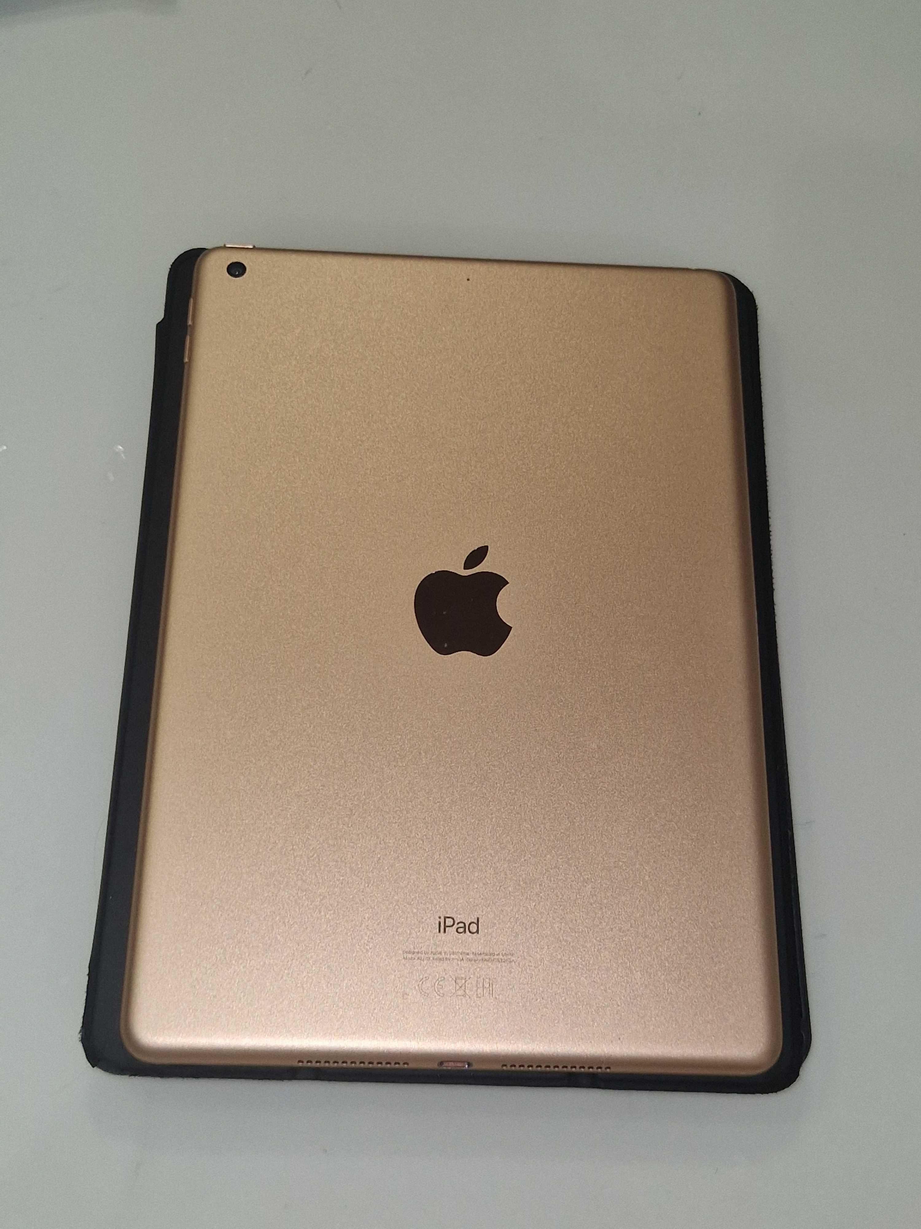 Ipad 8.ª geração 128 gb (rosa gold) com Apple Pencil e Capa