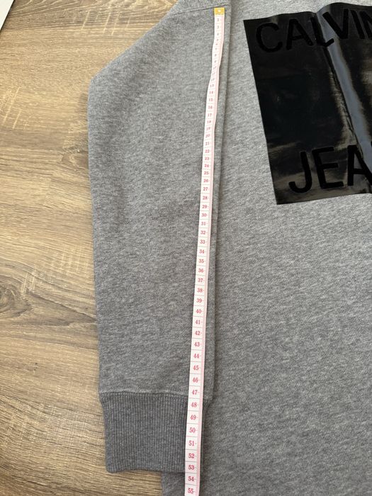 Сіра сукня Calvin Klein Jeans  розмір XS утеплена