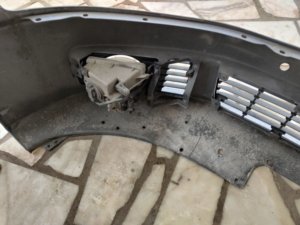 Para-choques Mitsubishi Galant v6