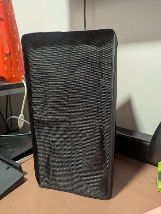 Xbox Series X  Como nova e com acessórios