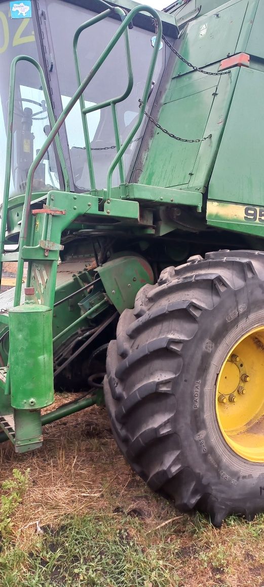 Комбайн John Deer9500