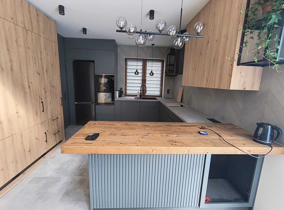 Meble na wymiar PUH Łukasz Ciesielski Pińczów Pasturka