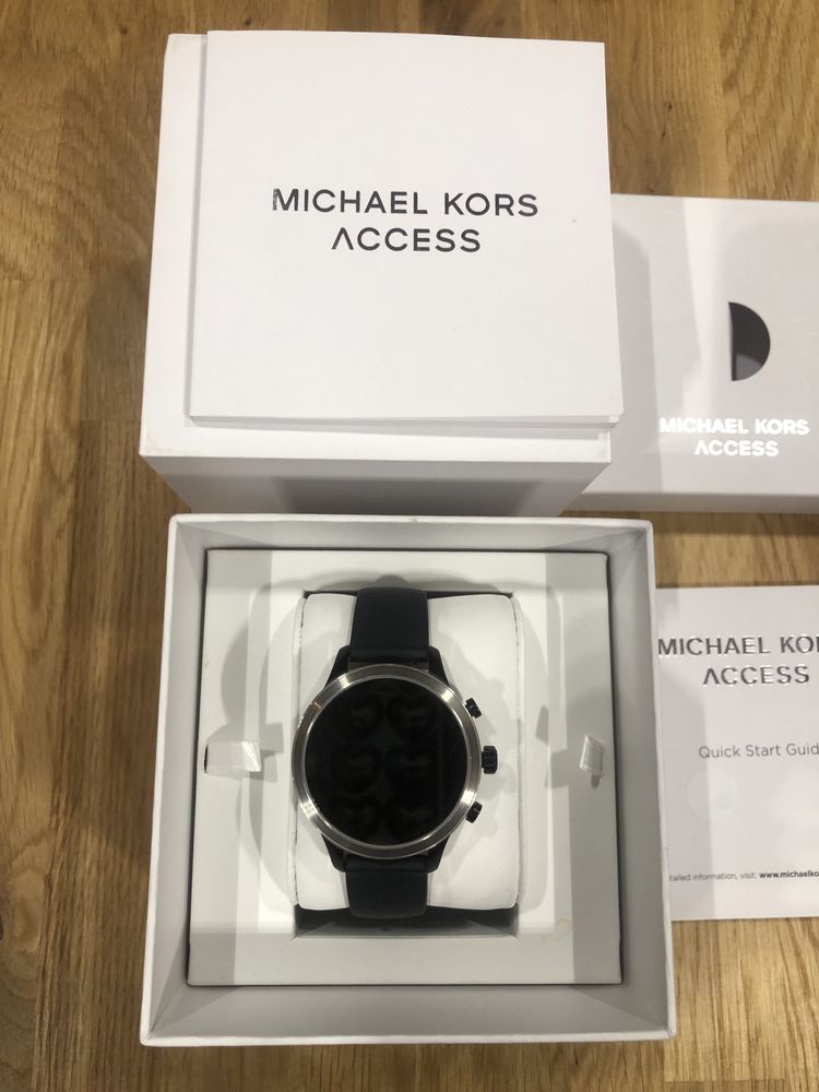 Smartwatch Michael Kors
