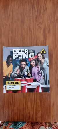 Jogo beer-pong para festas com amigos