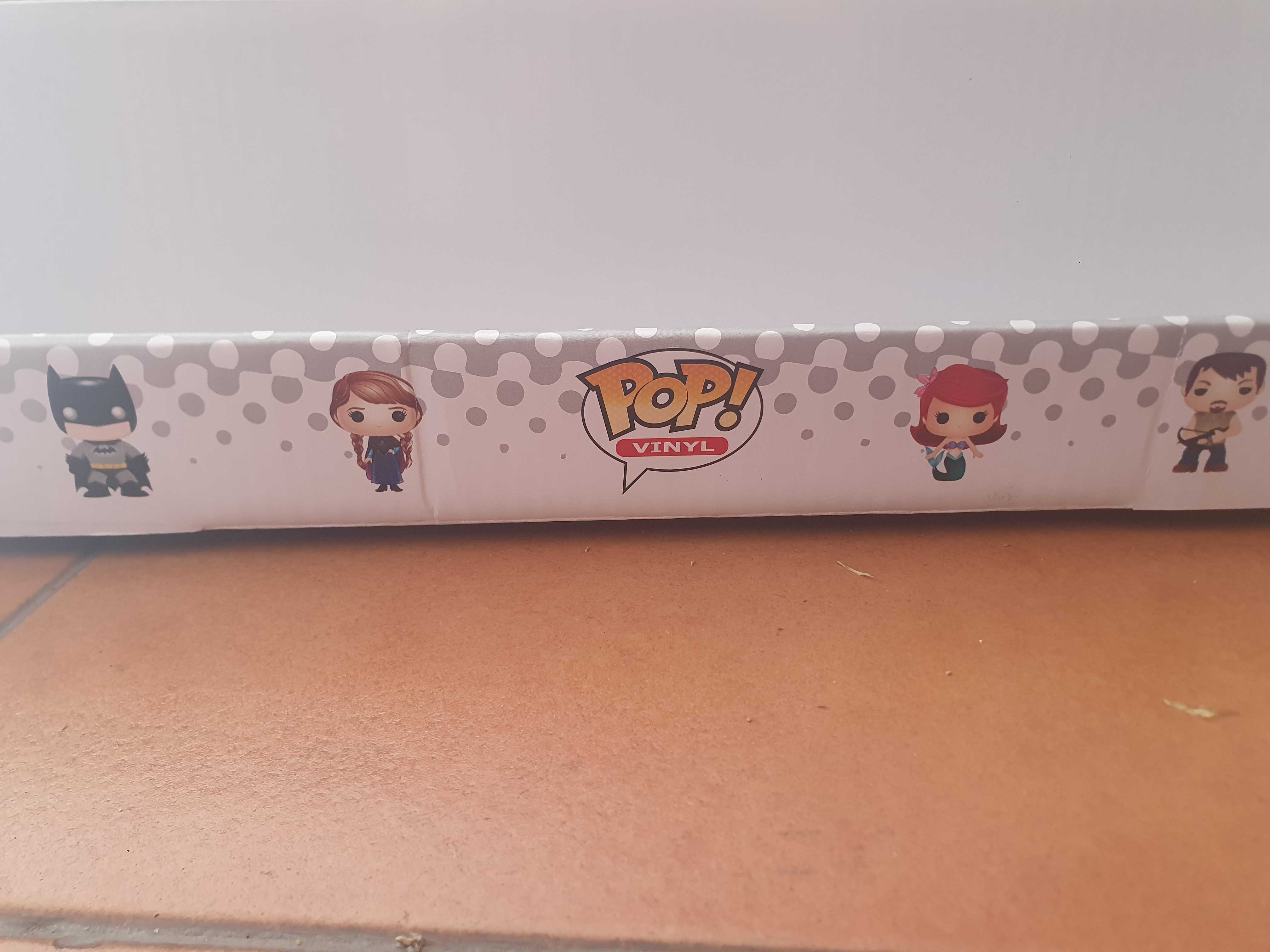 Prateleira para Funko Pops! em cartão