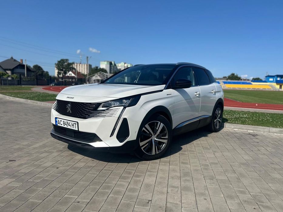 Peugeot 3008 Hybrid4  (повний привід 300 к.с.)
