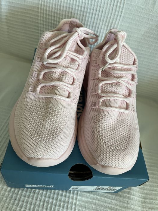Nowe lekkie sportowe buty SPRANDI r.34