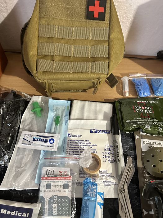 Аптечки 30 шт Sich,CAT G7, повністю комплектні Аптечка є кількість опт