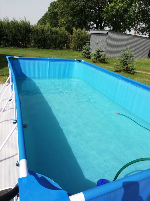 Basen ogrodowy duży z oprzyrządowaniem