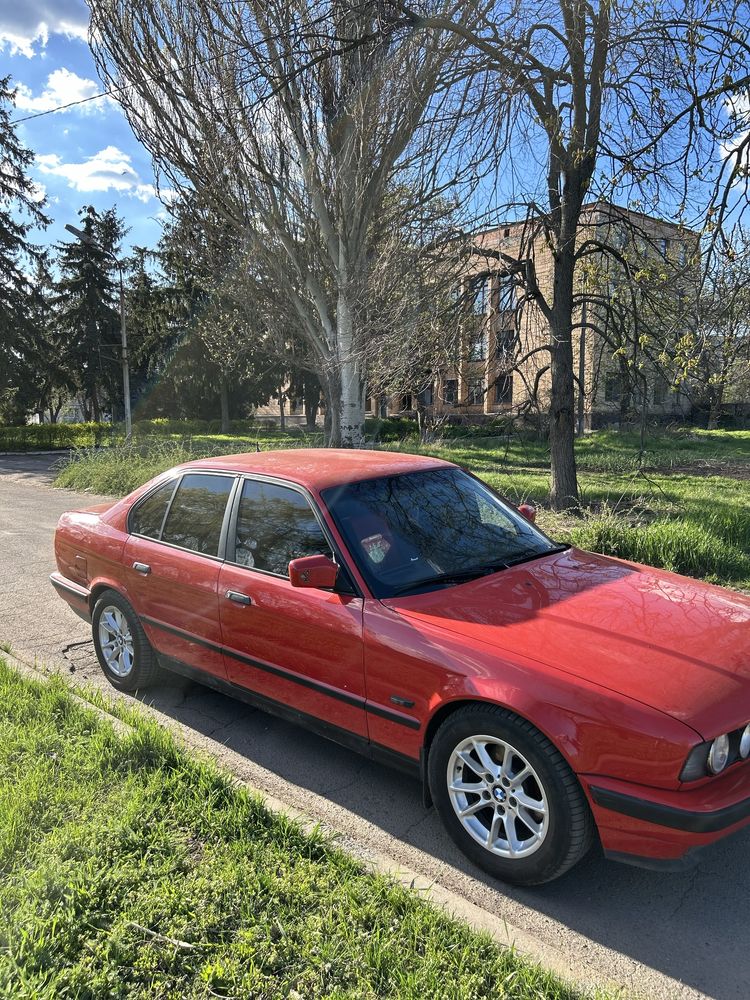 BMW 5 Series E34