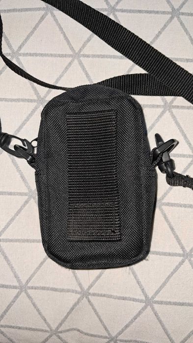 Torebka etui case na pasku aparat fotograficzny compact pamięć bateria