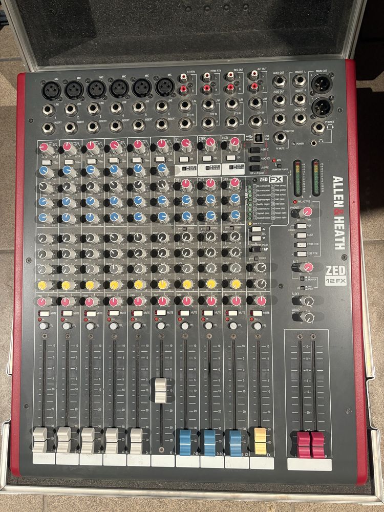Mikser audio Allen&Heath zed12FX