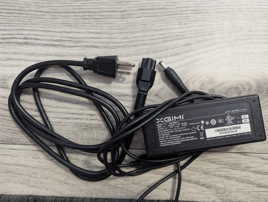 Адаптер живлення для проекторів XGIMI