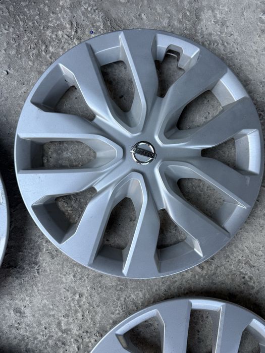 Диски металеві Ніссан Рог, Х-трейл R17 оригінальні металеві та колпаки