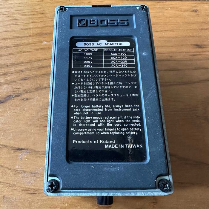 Boss CS-3 Compression Sustainer (Black Label, anos 90)