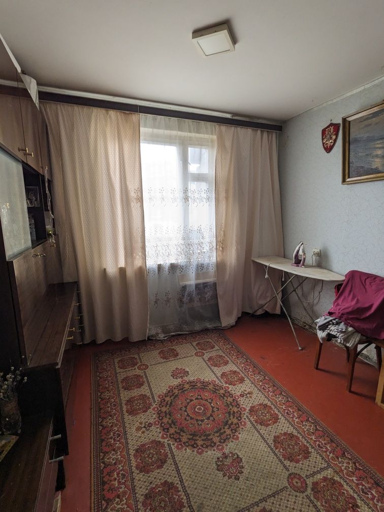 Продам 4х кімнатну квартиру (район Митниця, Дніпро Плаза)