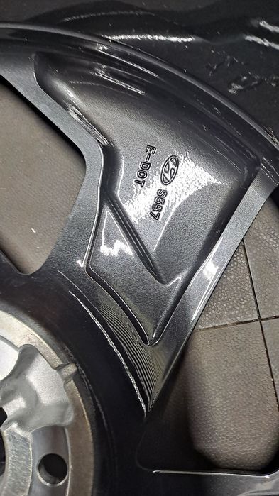 Koła Felgi Hyundai Tuscon IV Oryginał 235/50 19   2022 Rok