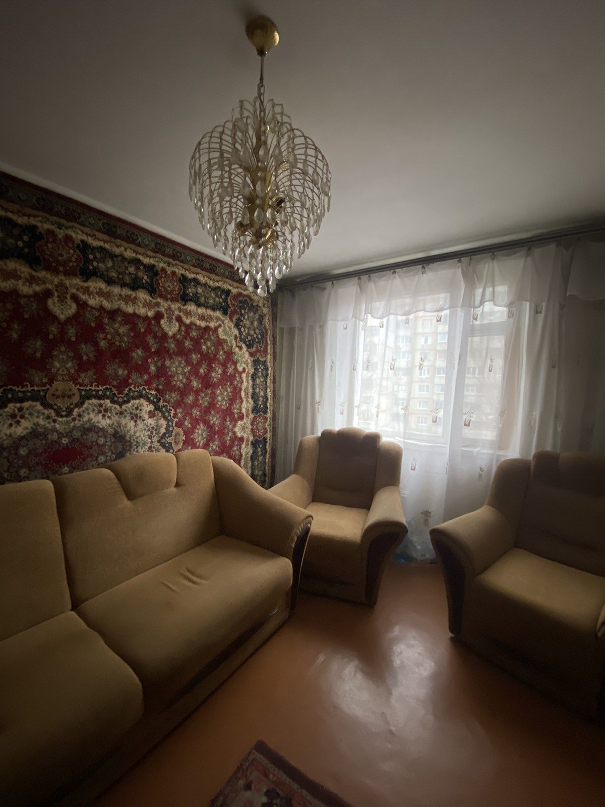 LS8 Продам 4 комнатную квартиру Алексеевка.