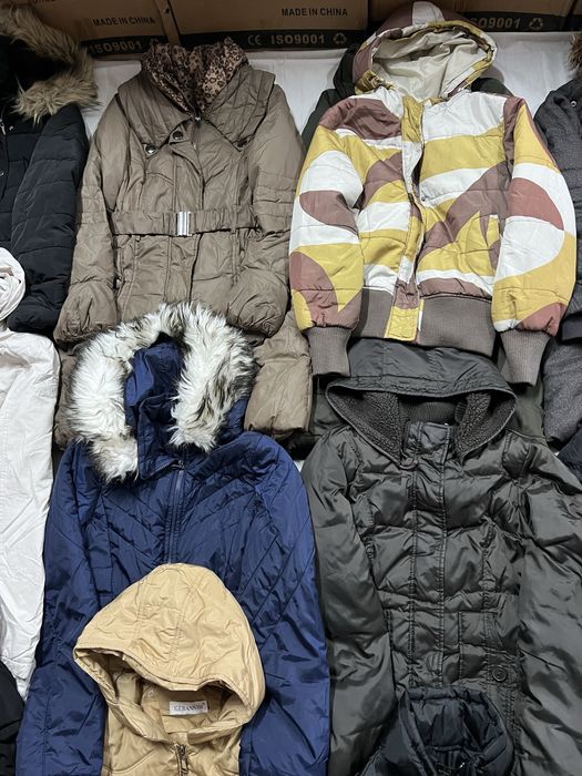 Секонд хенд оптом куртки жін зима демісезон Англія ціна за 1 кг