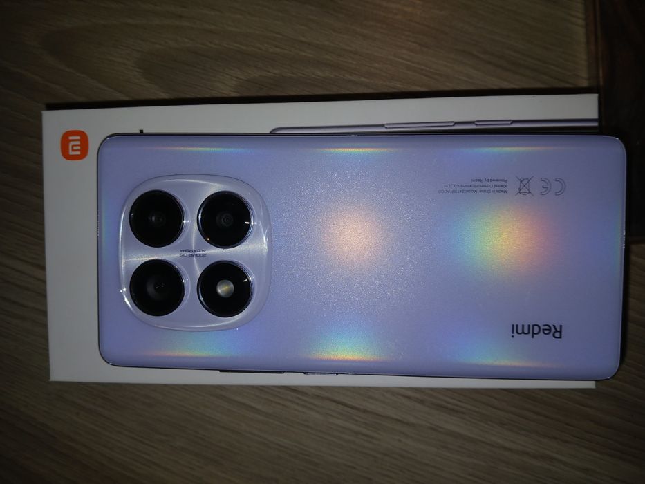 Телефон Xiaomi Redmi Note 14 Pro