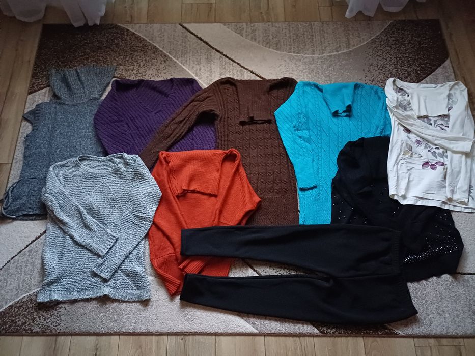 Zestaw damskich ubrań rozmiar L/XL