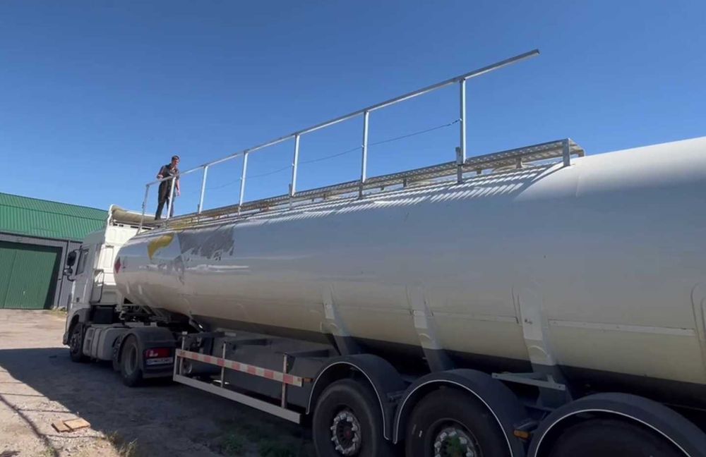 Виготовлення трапів, дробини, поручнів