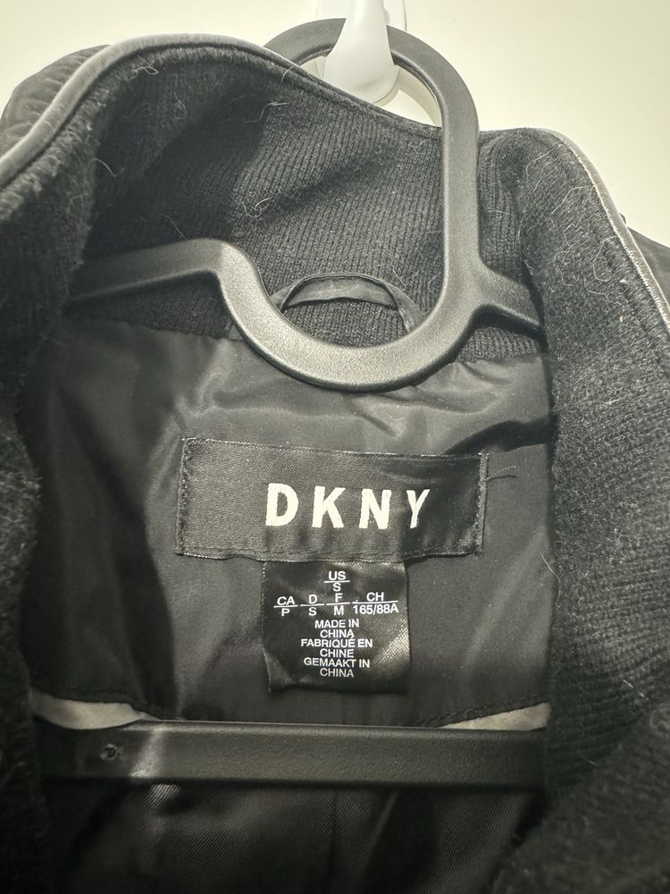 Kurtka DKNY pikowana