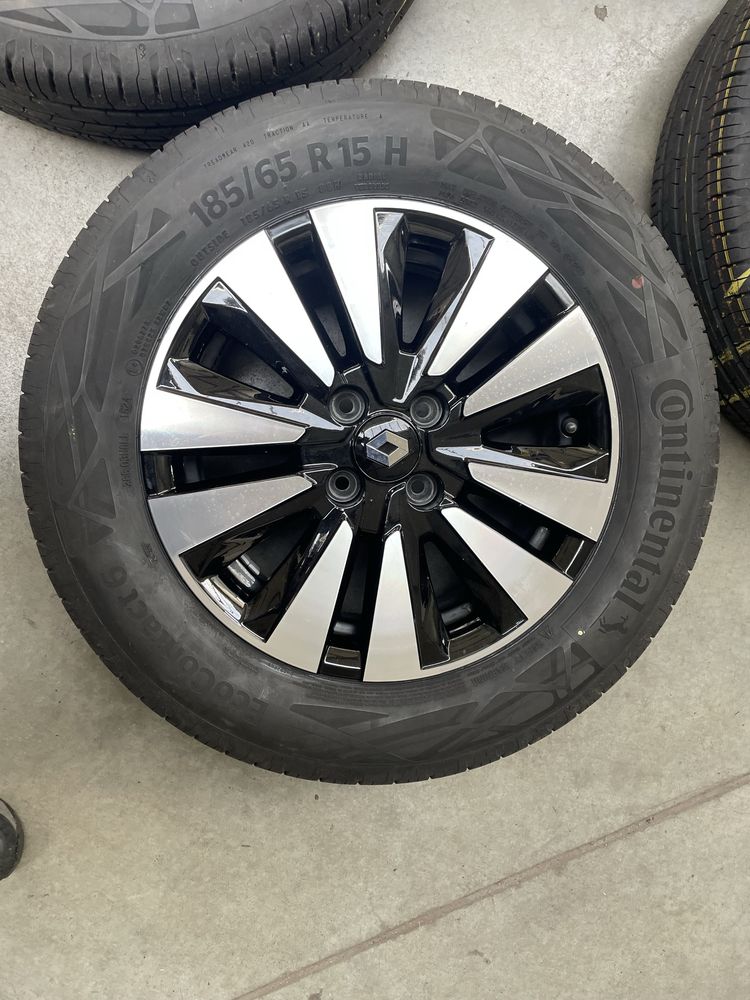 Kola felgi renault clio 4 5 4x100 nowe opony 185/65/15 continental