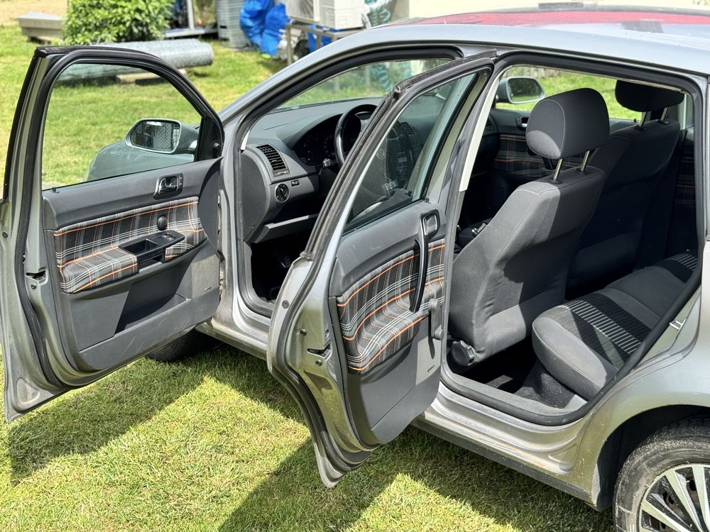 VW Polo 9N 2008 1.4 TDI, tempomat, klima