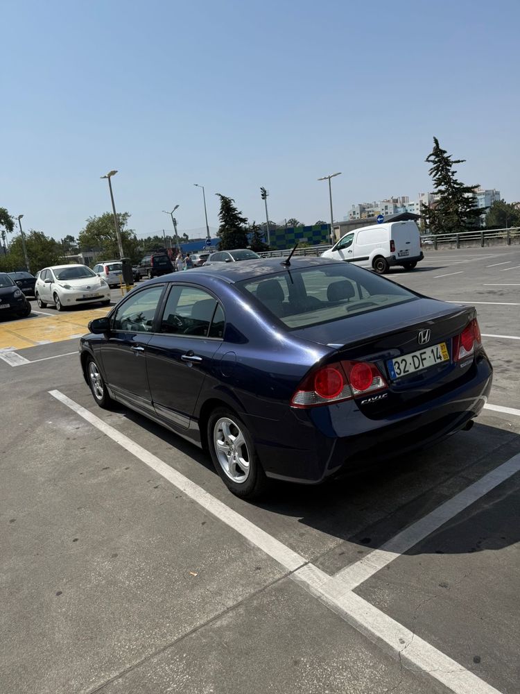 New civic automatico