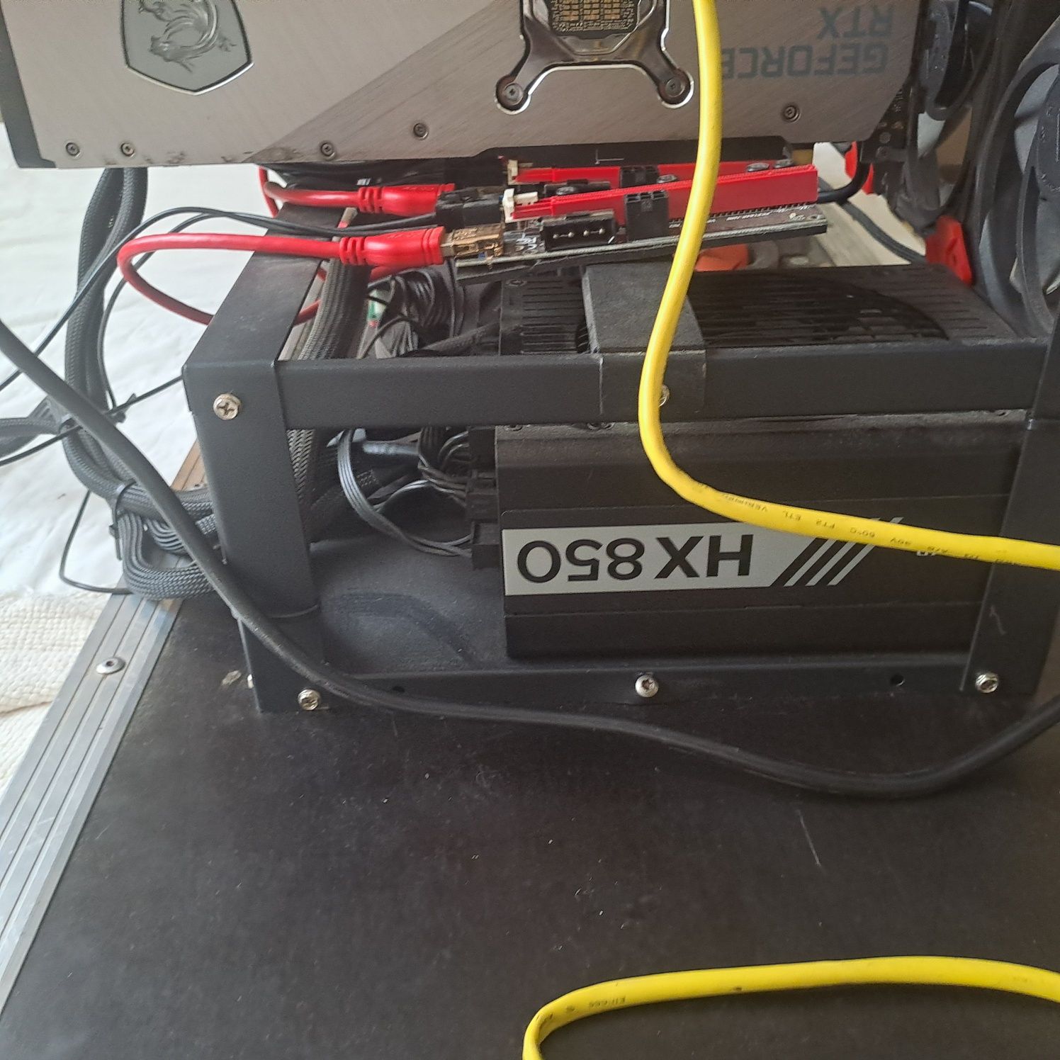 Koparka kryptowalut 4x RTX 3080 MSI BEZ LHR + Corsair PSU + Open Frame