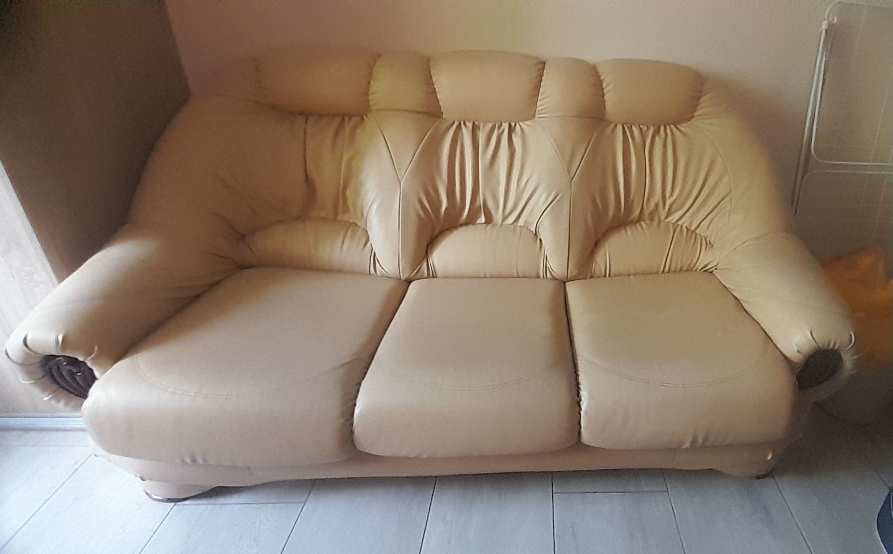 Sofa, 2 fotele i puf. Pilne. Odbiór osobisty