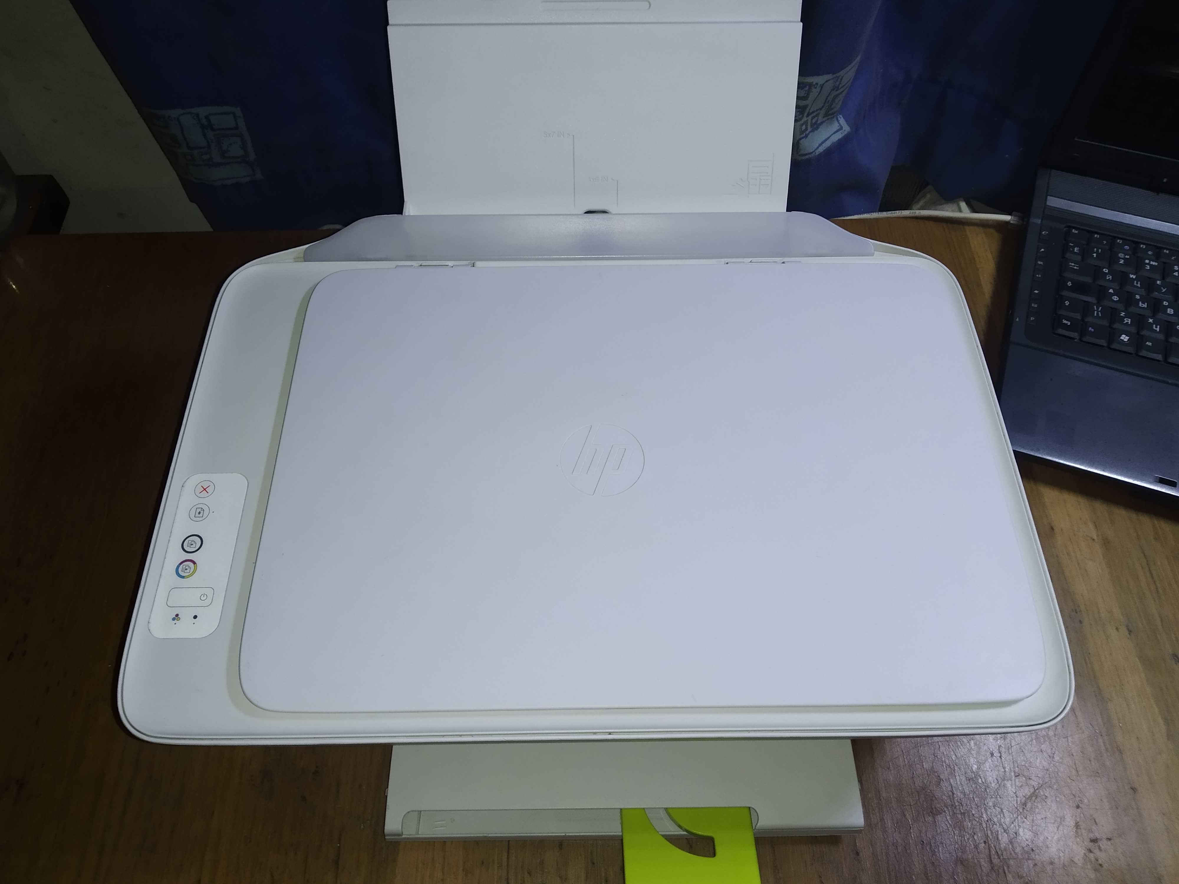 МФУ HP DeskJet 2130