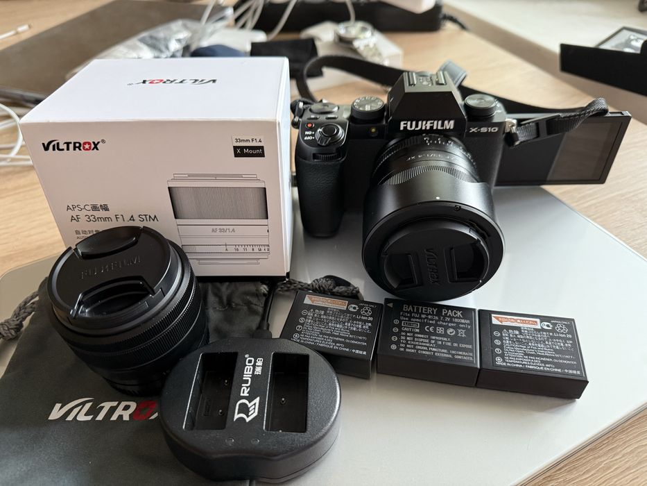 Fujifilm X-S10 + 2 об’єктиви