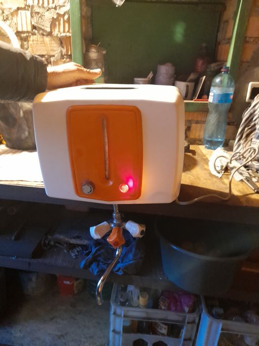 Электрический водонагреватель