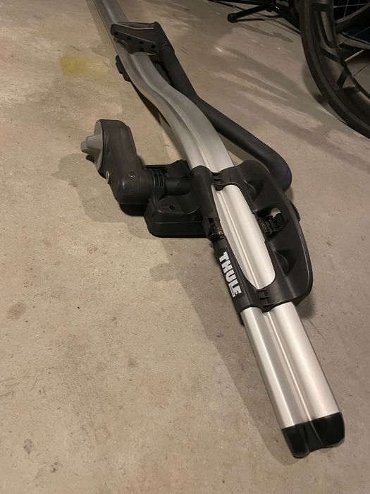 Suporte Thule para barras de tejadilho
