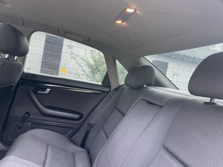 Продам Ауді А4(В6)